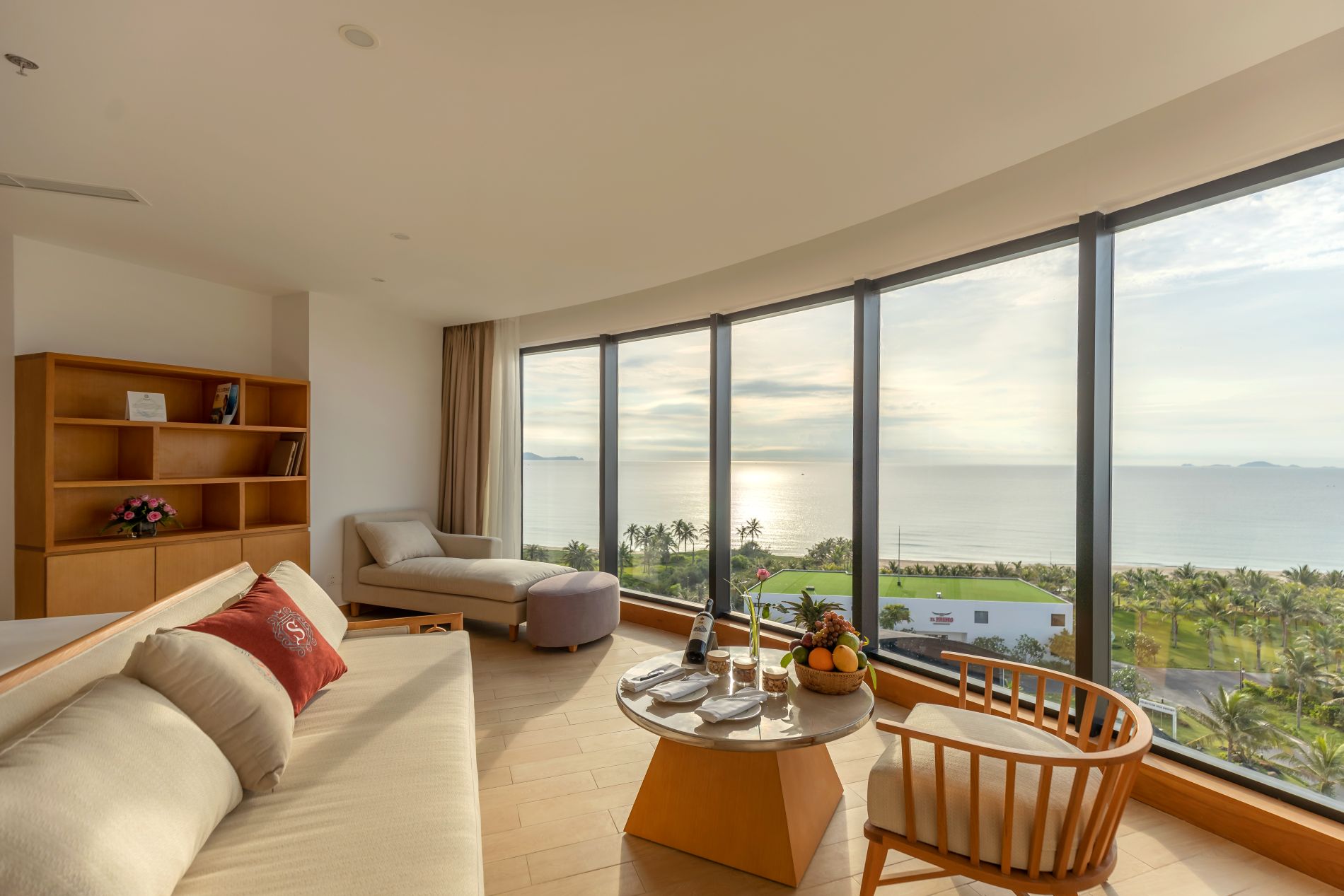SELECTUM NOA RESORT CAM RANH
